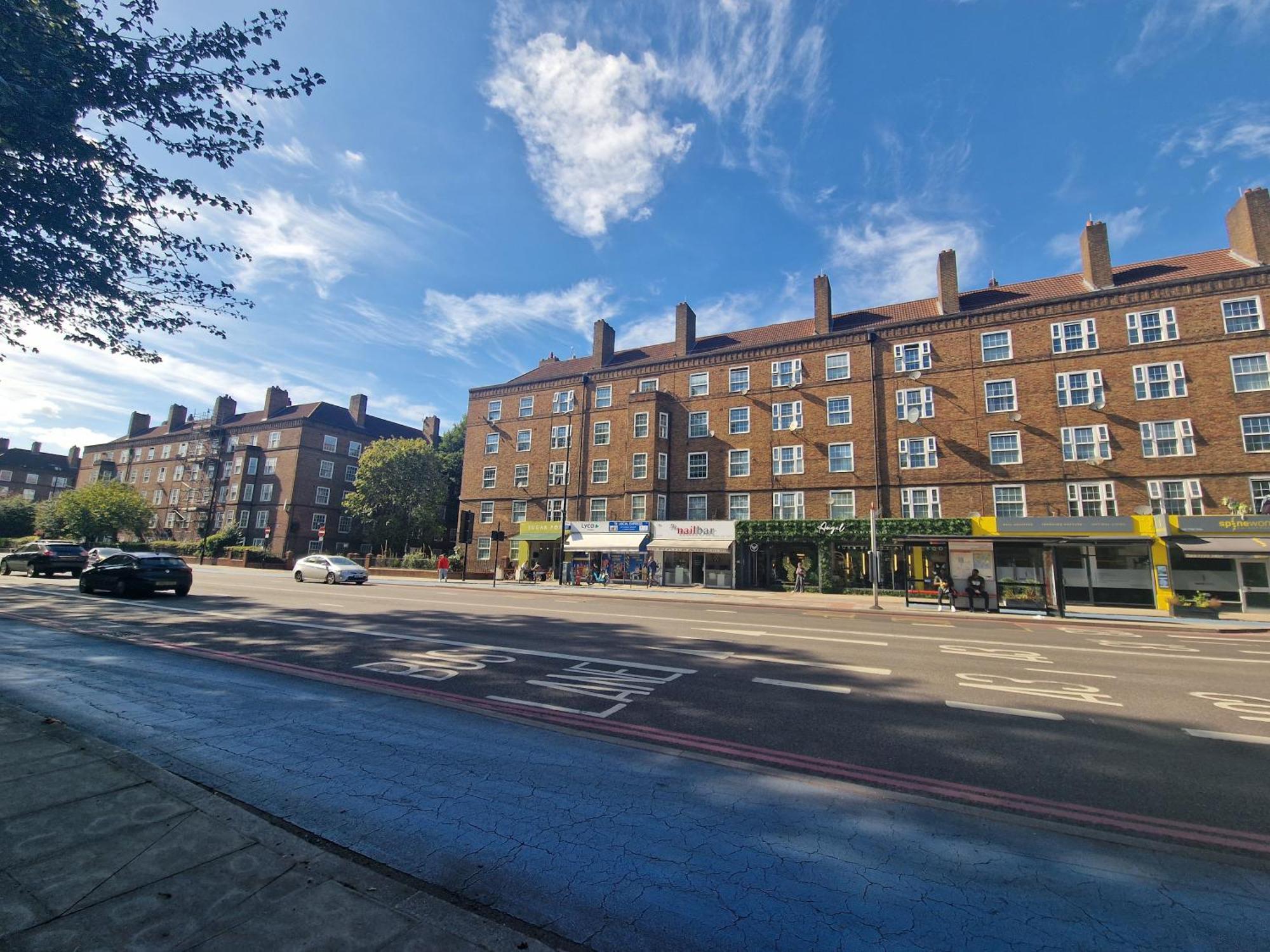 Comfortable 2 Bedrooms Flat In Oval Central Londra Esterno foto